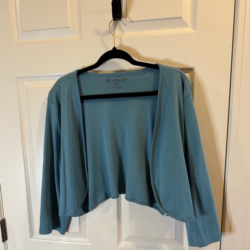 Roamans Cropped Blue Cardigan Size1x (22/24)